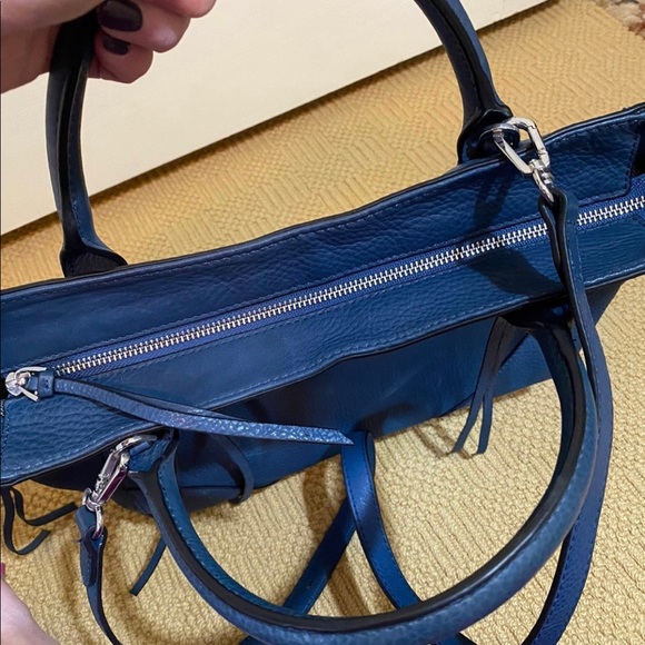 Vince Camuto leather satchel. - Picture 6 of 9